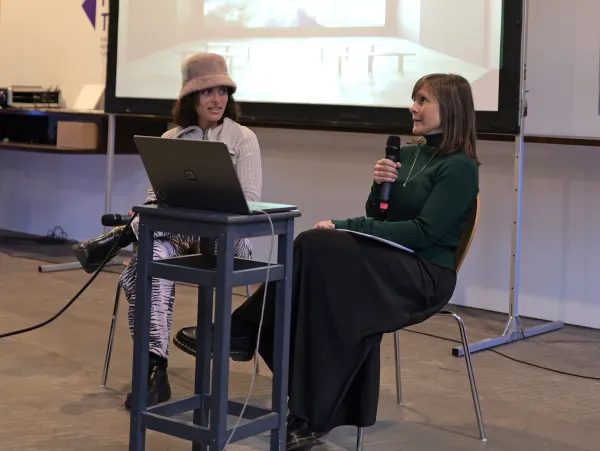 Franziska von Hasselbach und Anna Ehrenstein: The Gallery Interface 