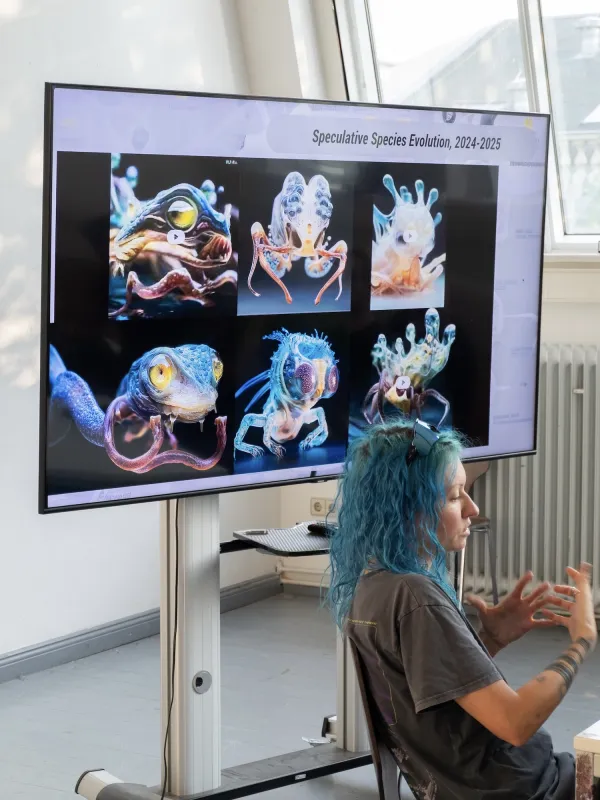 Helena Nikonole: Large Language Models (LLMs) and Political Ideologies