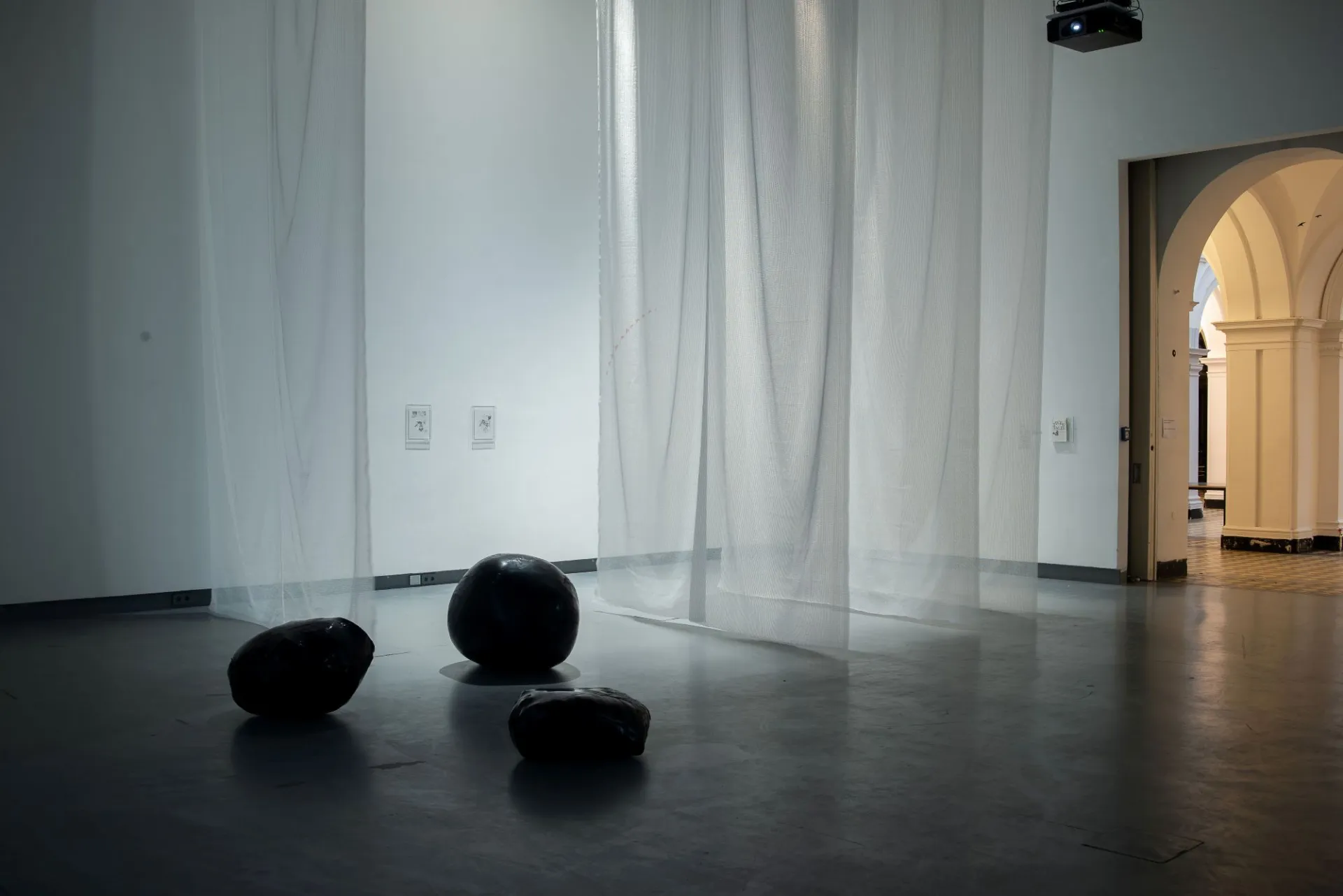 Notes on Lightness / Notizen über das Leichte