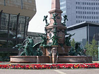 Mendebrunnen